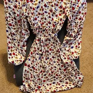 White/ red/ blue floral ballooned sleeve dress